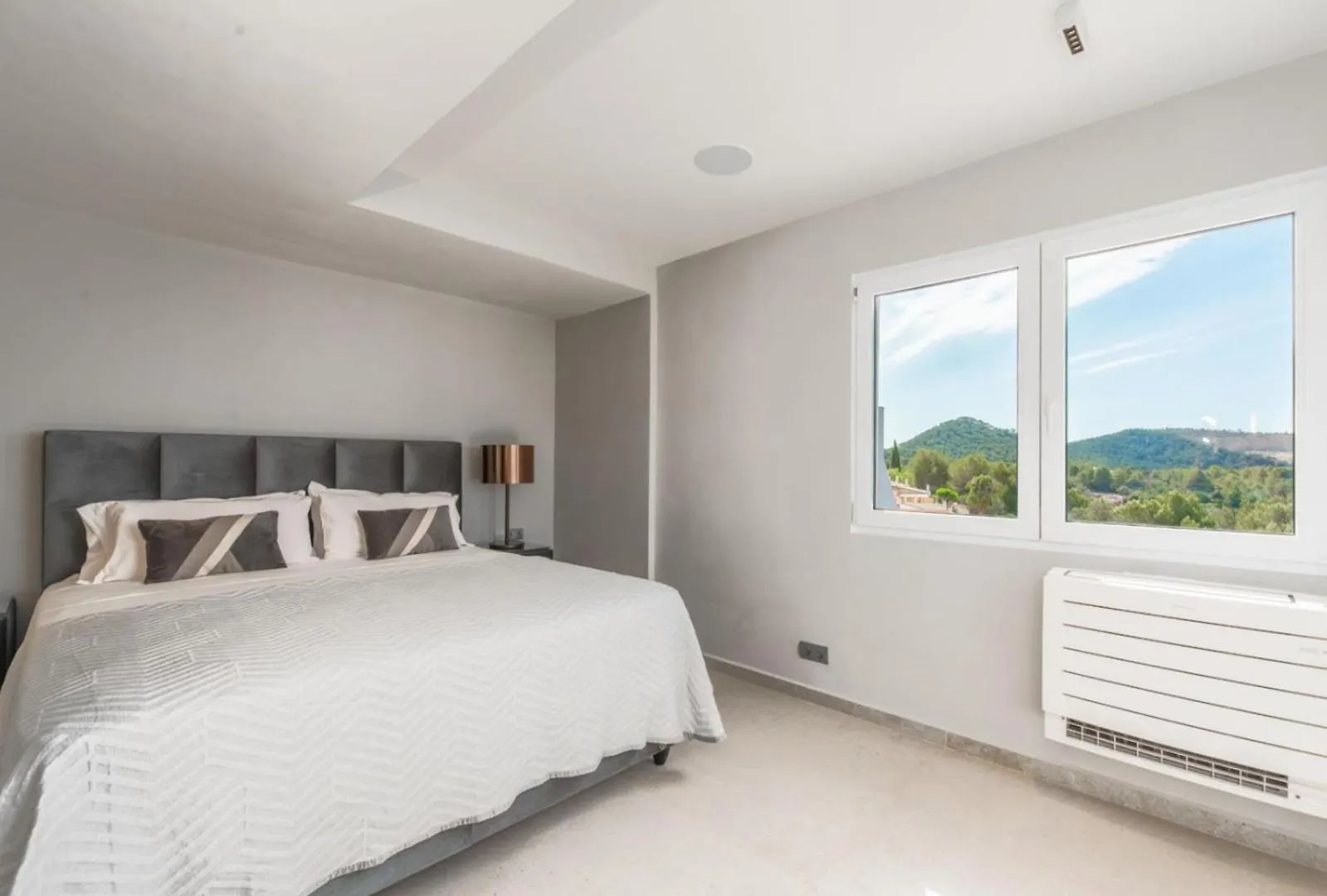 Villa Lujo Ibiza, Piscina Infinity Y 4 Suites Dobles En Can Furnet Lägenhet