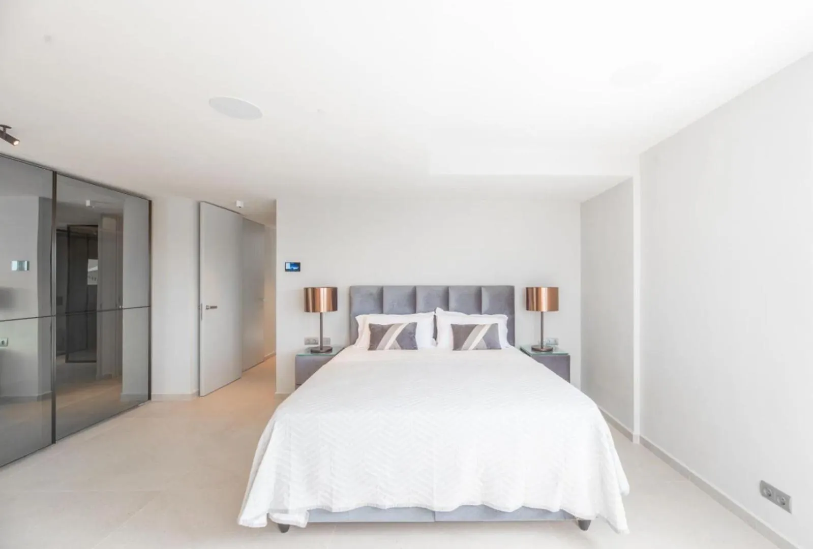 Villa Lujo Ibiza, Piscina Infinity Y 4 Suites Dobles En Can Furnet