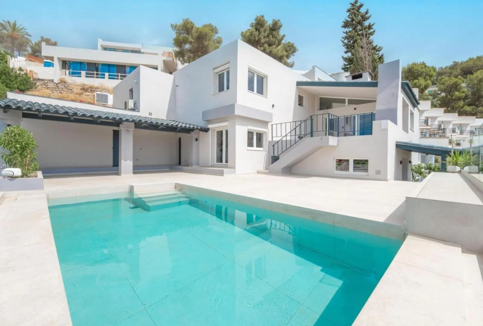 Villa Lujo Ibiza, Piscina Infinity Y 4 Suites Dobles En Can Furnet Spanien